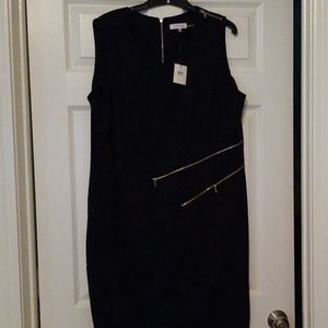 Zipper accent dress